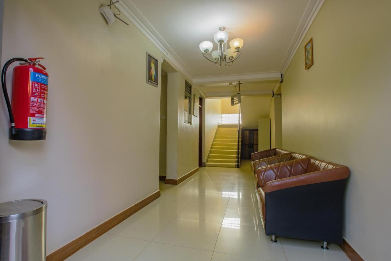 Santa Maria Hotel Entebbe Extérieur photo