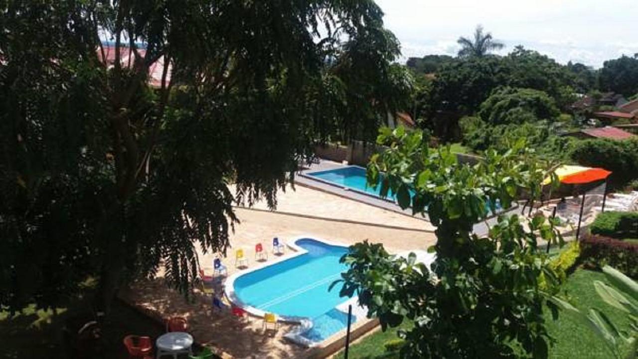 Santa Maria Hotel Entebbe Extérieur photo
